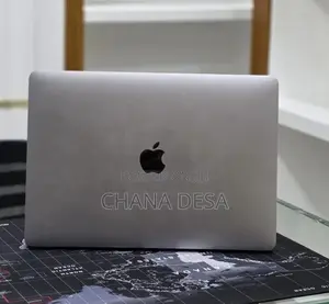 New Laptop Apple MacBook Pro 2017 16GB Intel Core i5 SSD 512GB