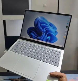 New Laptop Dell Inspiron 14 16GB Intel Core i7 SSD 512GB