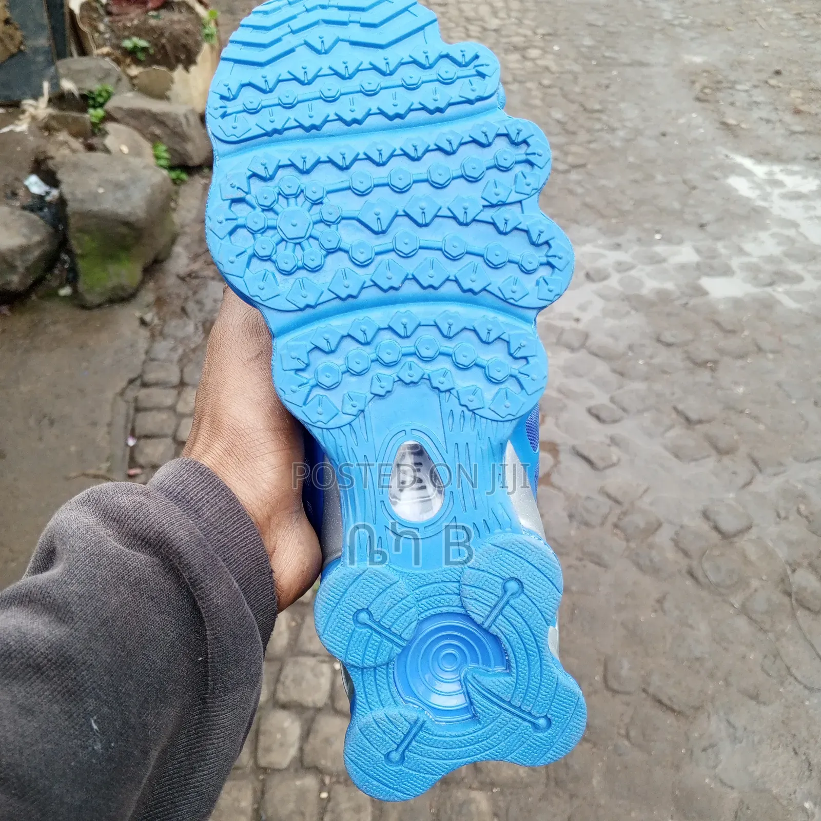 Nike Shox Shoes