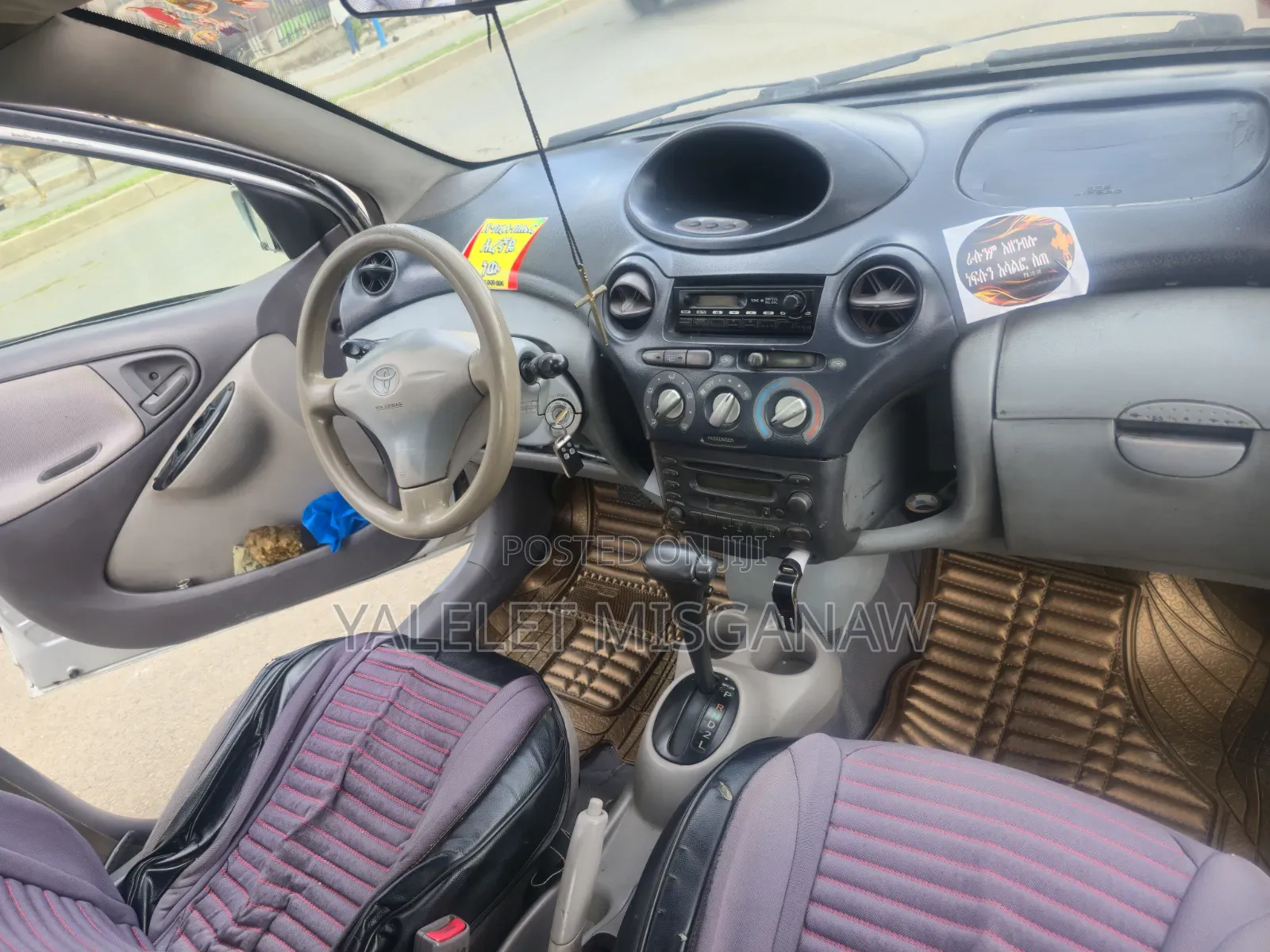Toyota Platz 2001 Silver