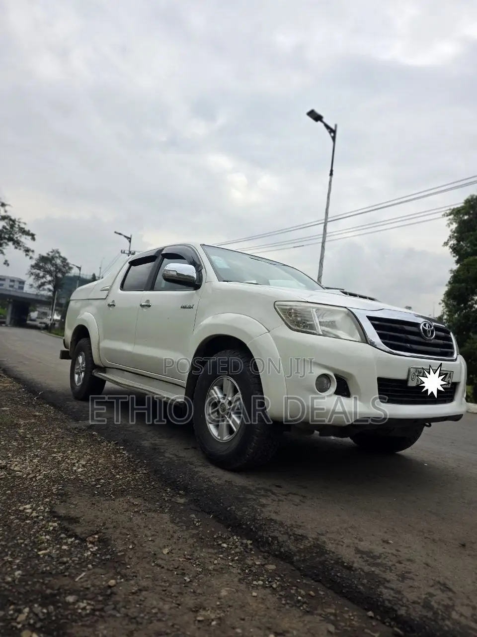 Toyota Hilux 2012 White