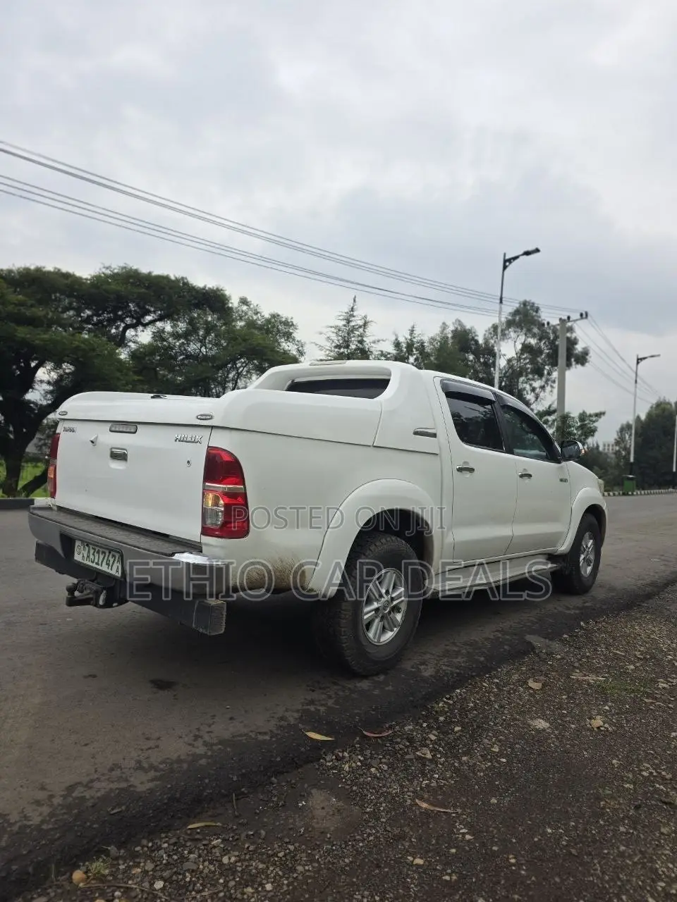 Toyota Hilux 2012 White