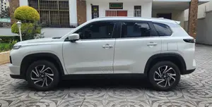Suzuki Grand Vitara 2025 White