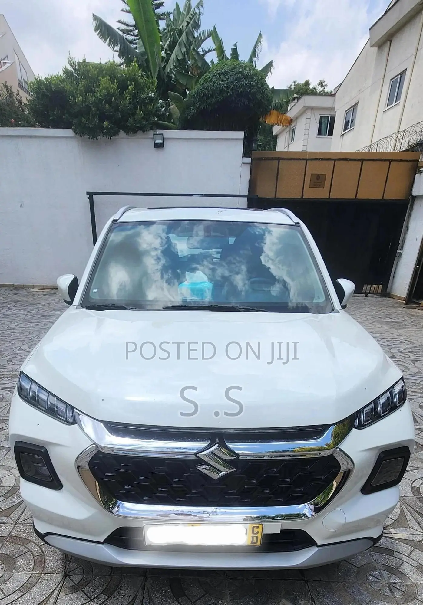 Suzuki Grand Vitara 2025 White