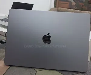 New Laptop Apple MacBook Air 2024 M3 8GB Apple M3 SSD 512GB