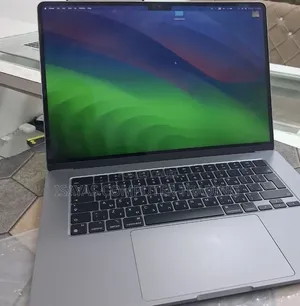 New Laptop Apple MacBook Air 2024 M3 8GB Apple M3 SSD 512GB