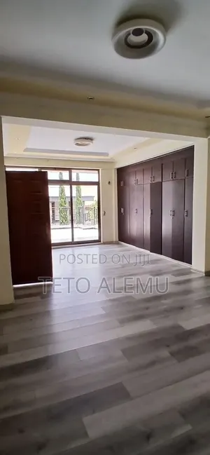 Furnished 3bdrm Villa in ቅንጡ Luxury Villa, Bole for sale