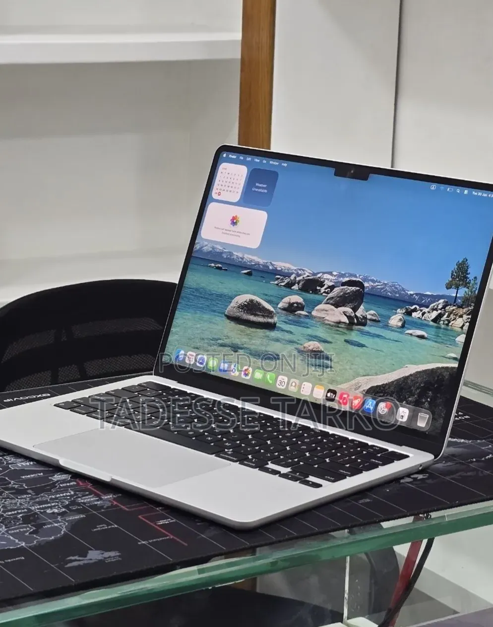 New Laptop Apple MacBook Air 2024 M3 16GB Apple M3 SSD 256GB