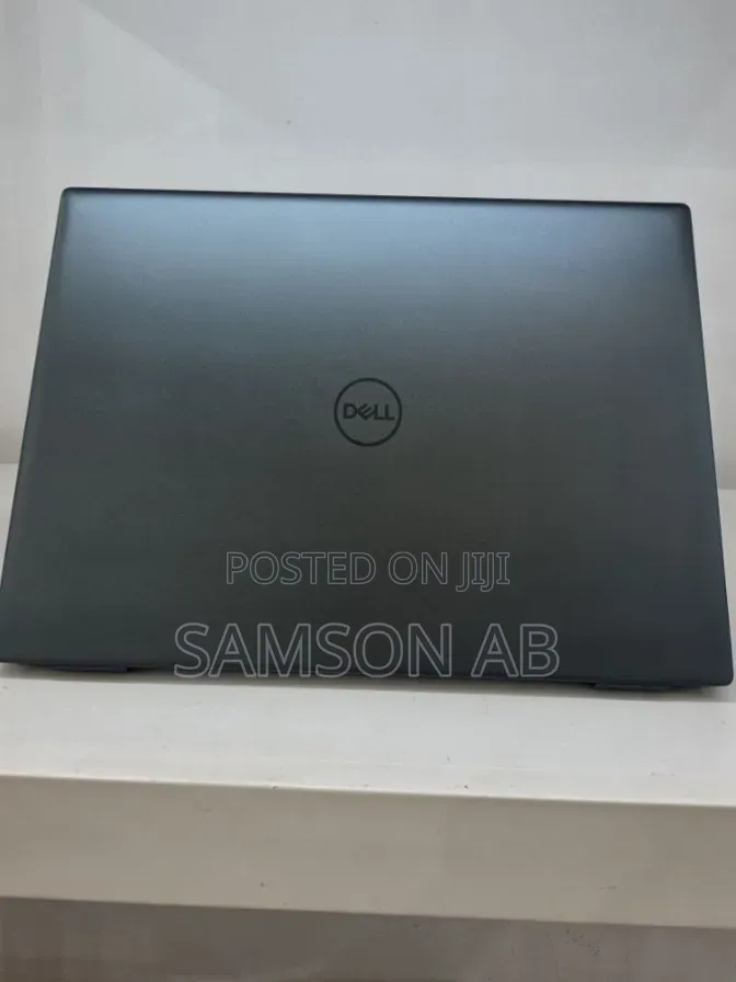 New Laptop Dell Inspiron 15 16GB Intel Core i7 SSD 512GB