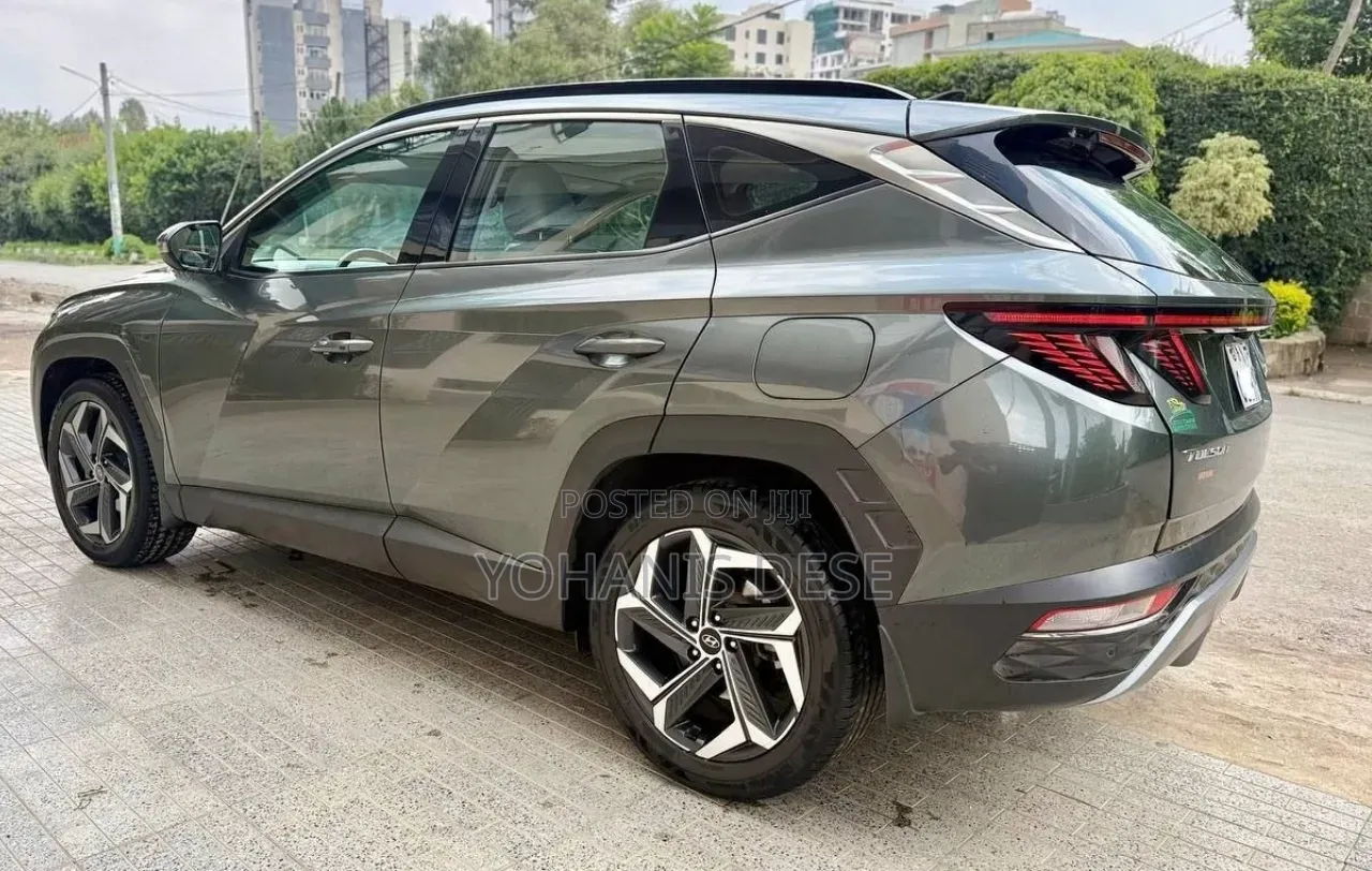 Hyundai Tucson 2022 Blue