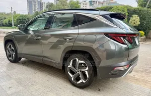 Hyundai Tucson 2022 Blue