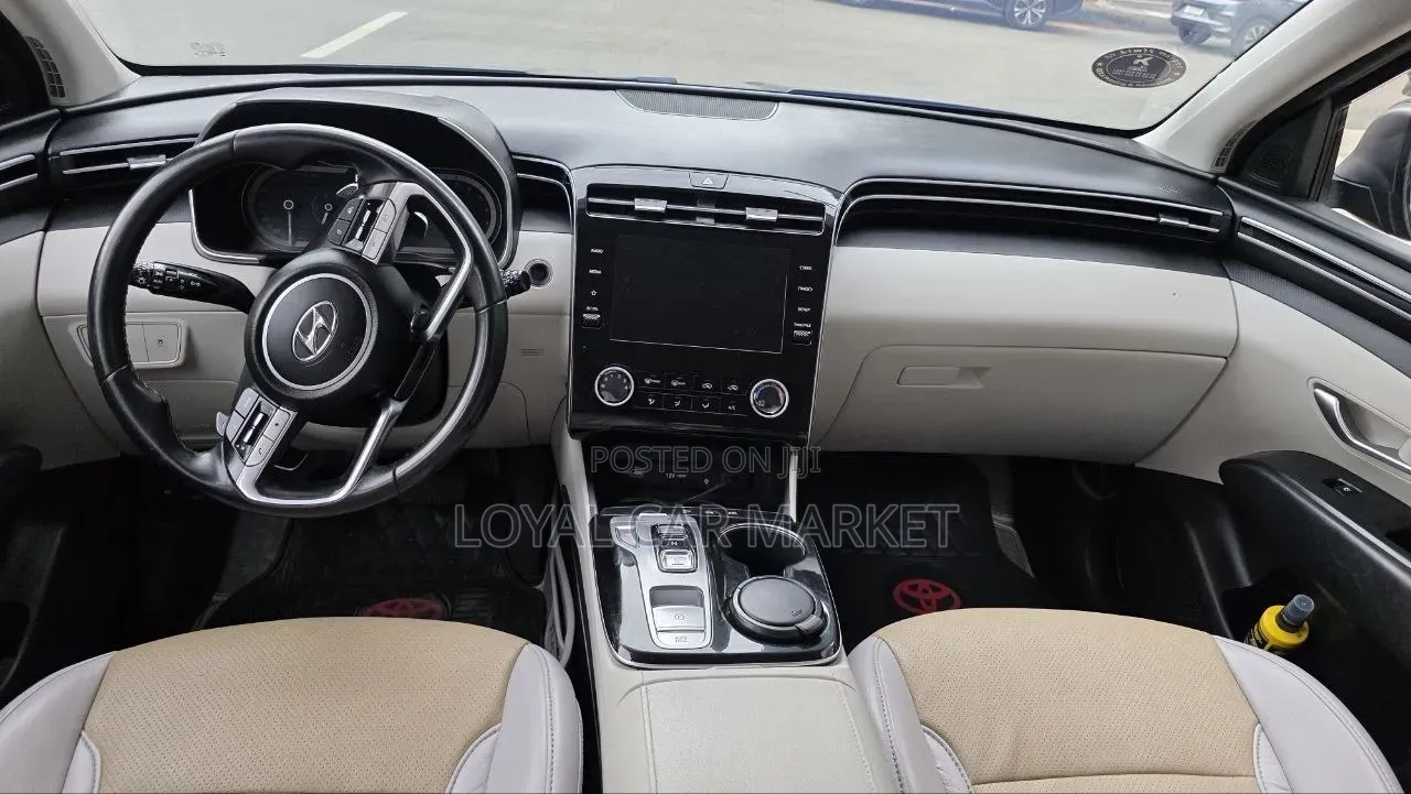 Hyundai Tucson 2022 Gray