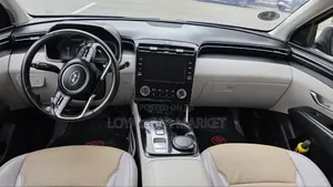 Hyundai Tucson 2022 Gray
