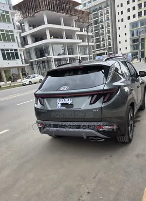 Hyundai Tucson 2022 Gray