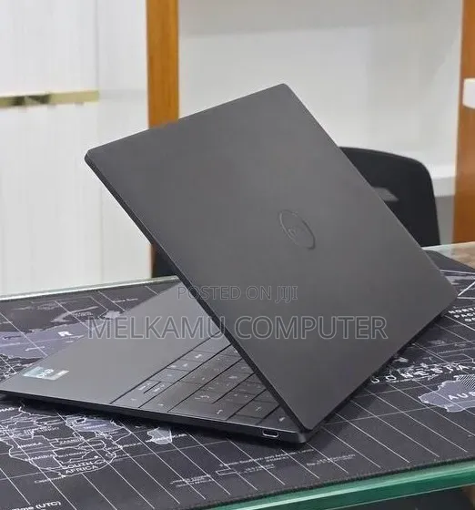 New Laptop Dell XPS 13 16GB Intel Core i7 SSD 512GB