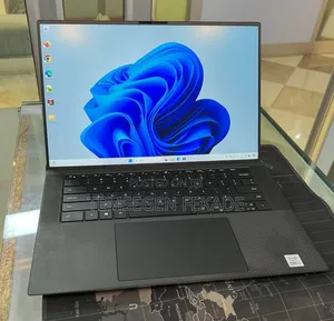 New Laptop Dell XPS 15 16GB Intel Core i7 SSD 512GB