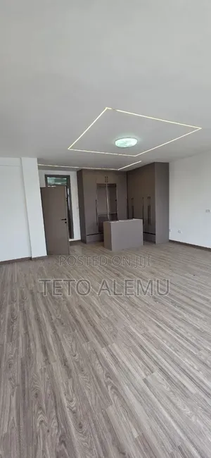 7bdrm House in 🏡 በአስቸኳይ የሚሸጥ ቅንጡ, Bole for sale