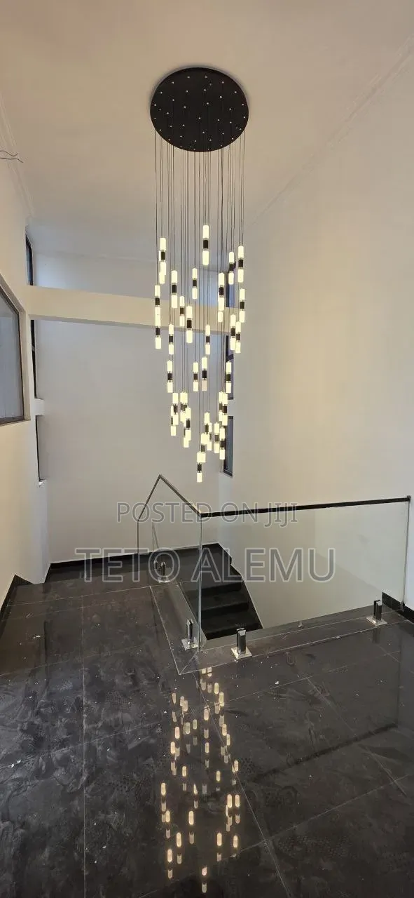 7bdrm House in 🏡 በአስቸኳይ የሚሸጥ ቅንጡ, Bole for sale