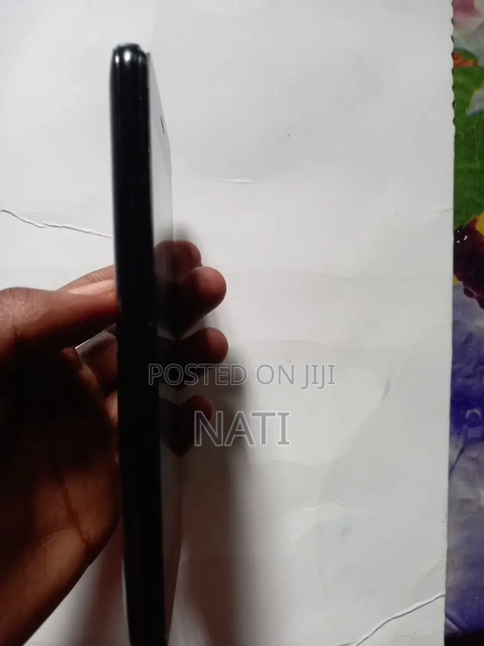 Safaricom Neon Ray 8 GB Black
