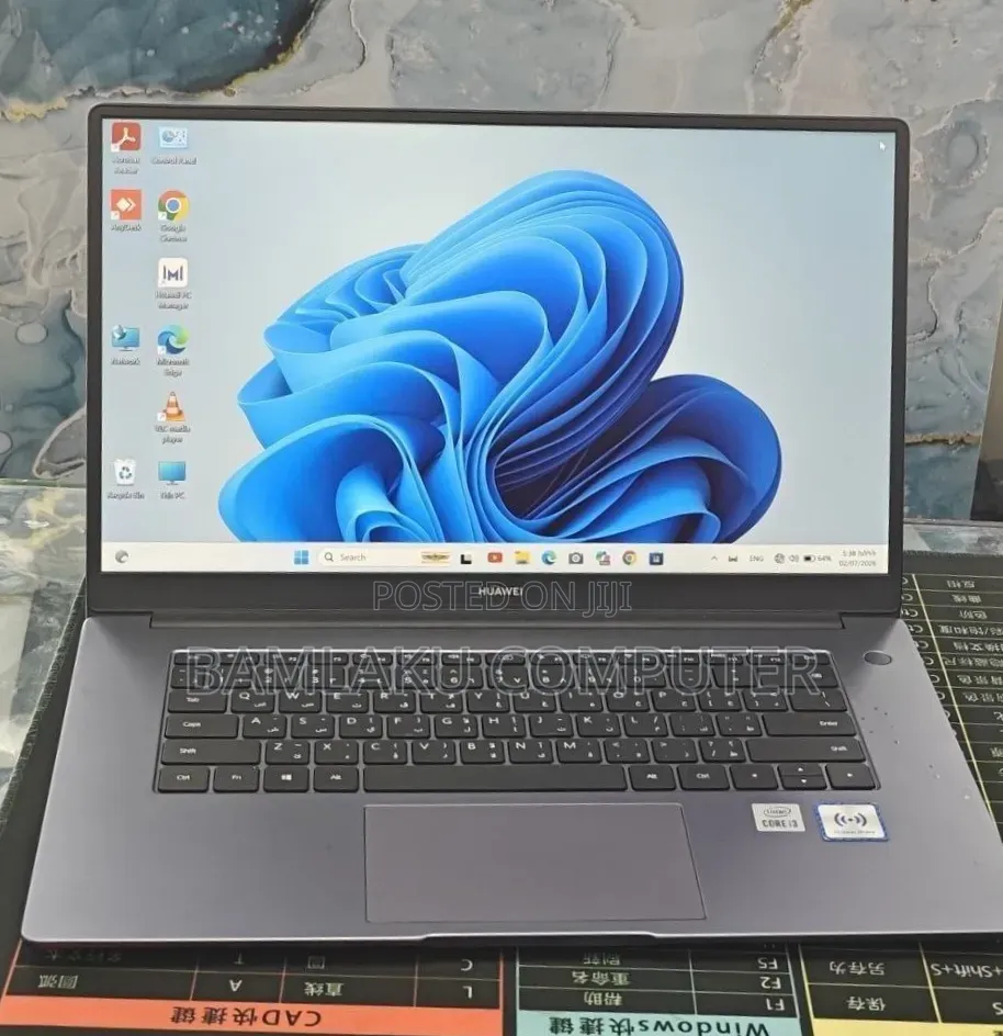 New Laptop Huawei Matebook D 15 8GB Intel Core i3 SSD 256GB