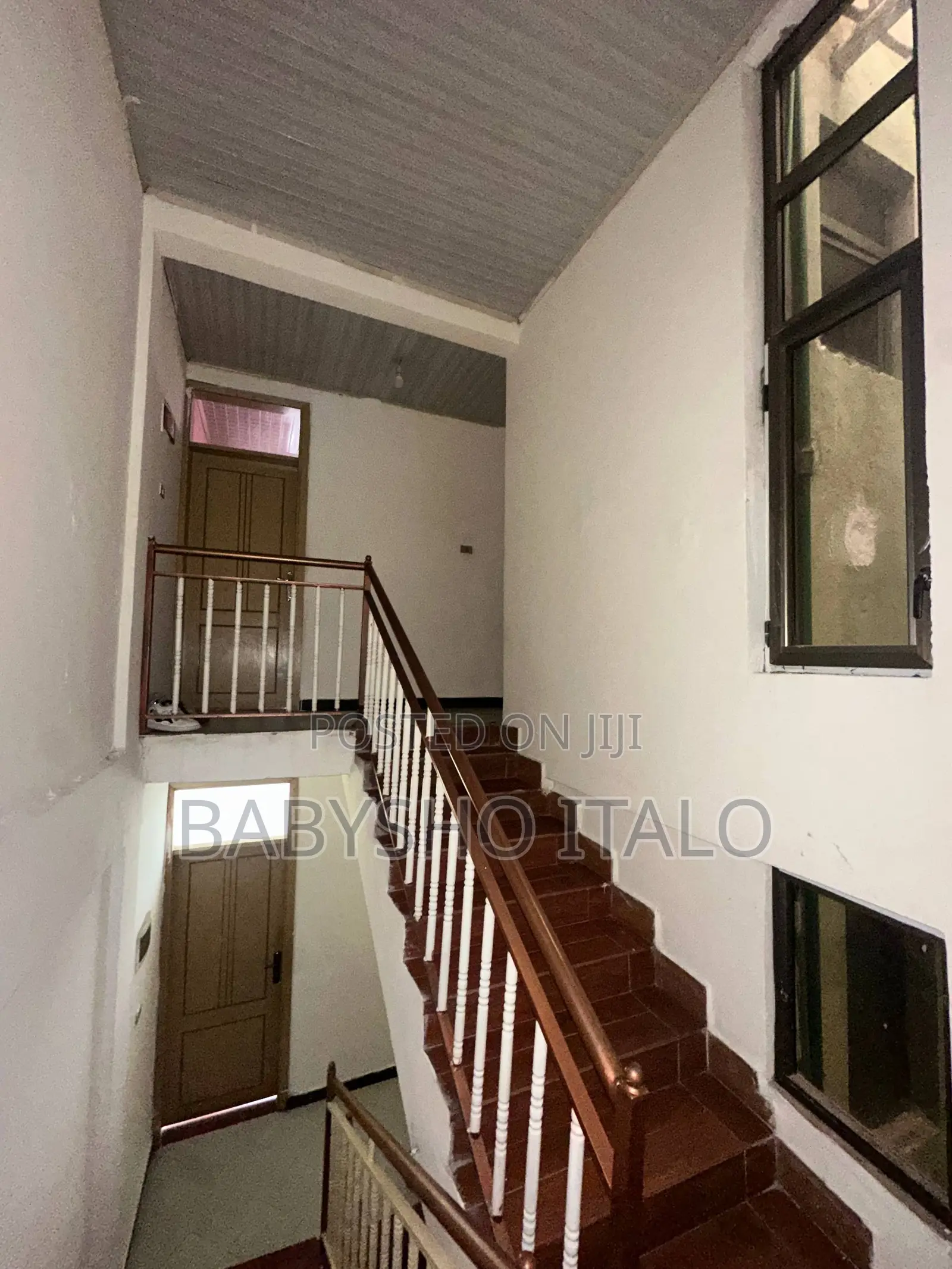 5bdrm House in Nifas Silk-Lafto for sale
