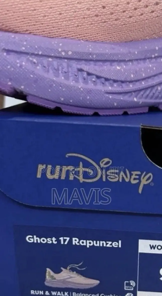WDW 2026 RunDisney Brooks Ghost 17 Rapunzel Princess Shoes Womans