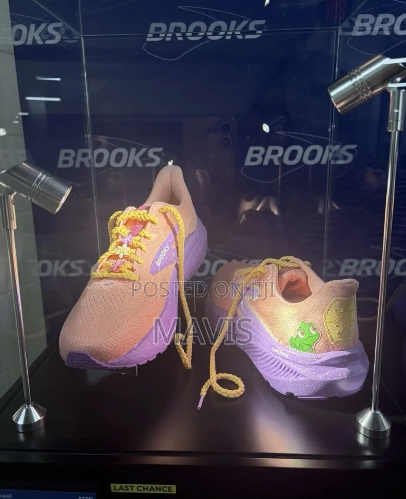 WDW 2026 RunDisney Brooks Ghost 17 Rapunzel Princess Shoes Womans