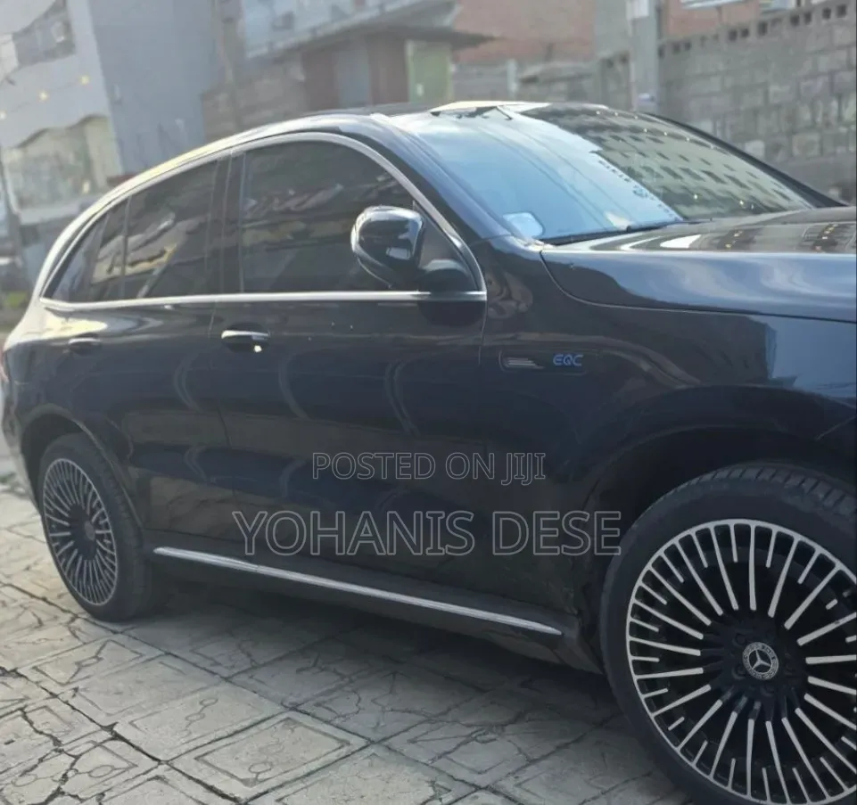 Mercedes-Benz EQC EQC400 4MATIC 2023 Black