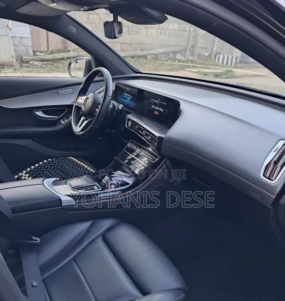 Mercedes-Benz EQC EQC400 4MATIC 2023 Black