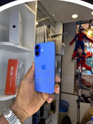 New Apple iPhone 16 128 GB Blue