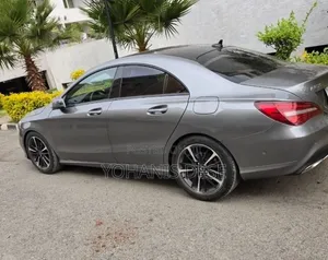 Mercedes-Benz C250 2017 Gray