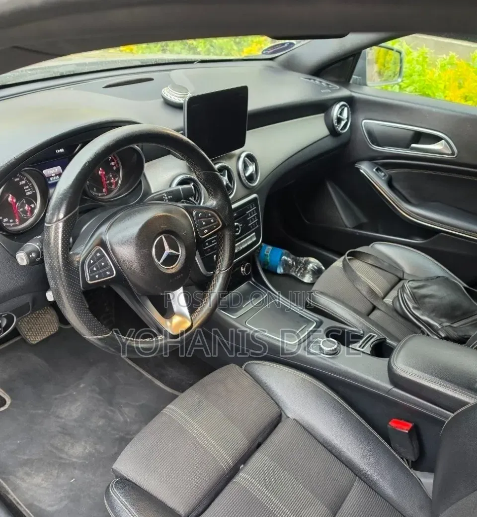 Mercedes-Benz C250 2017 Gray
