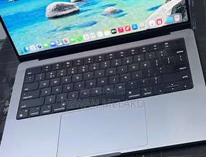 New Laptop Apple MacBook Pro 2021 M1 16GB Apple M1 Pro SSD 512GB
