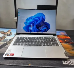 New Laptop Lenovo 16GB AMD Ryzen 7 SSD 512GB