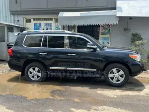 Toyota Land Cruiser 2014 Black