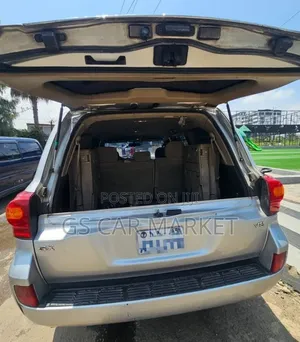 Toyota Land Cruiser 2008 Silver