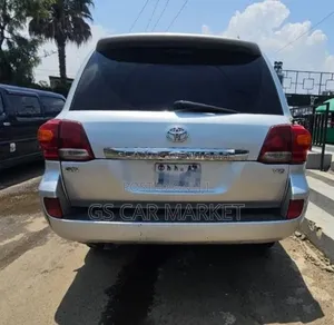 Toyota Land Cruiser 2008 Silver