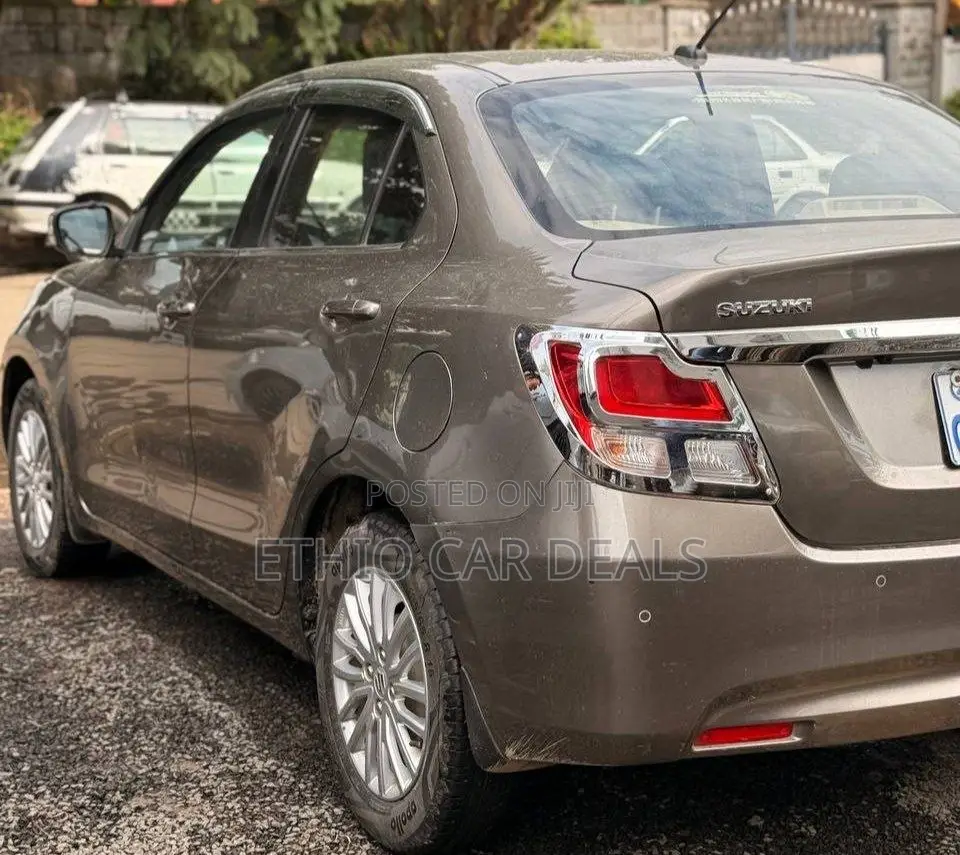 Suzuki Dzire 2022 Brown