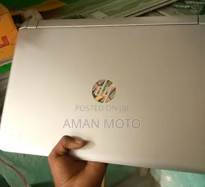 Laptop HP Pavilion 15 8GB Intel Core i5 HDD 1T