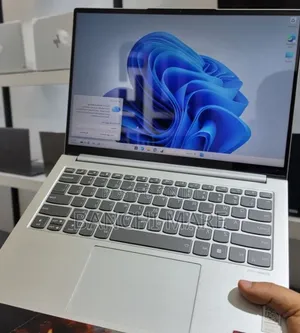 New Laptop Lenovo IdeaPad 720S 16GB AMD Ryzen 7 SSD 512GB