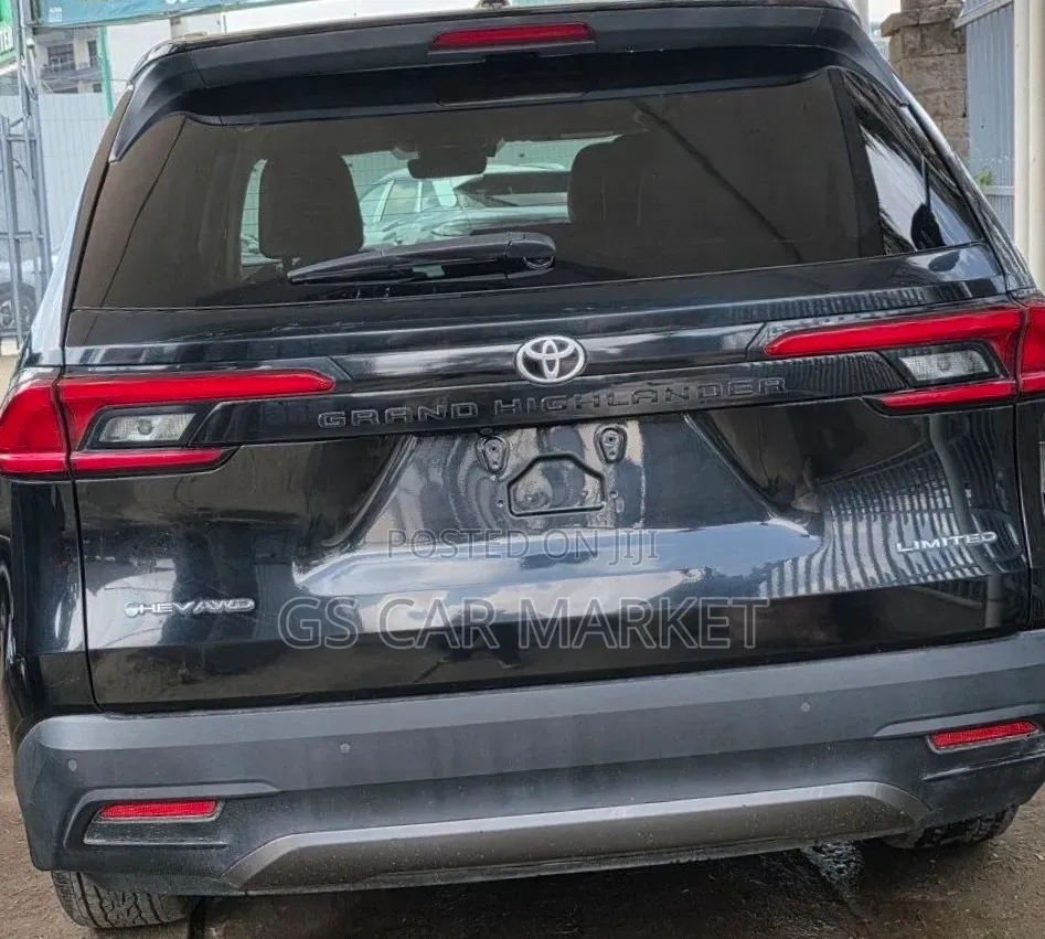 Toyota Grand Highlander Hybrid Limited AWD 2024 Black