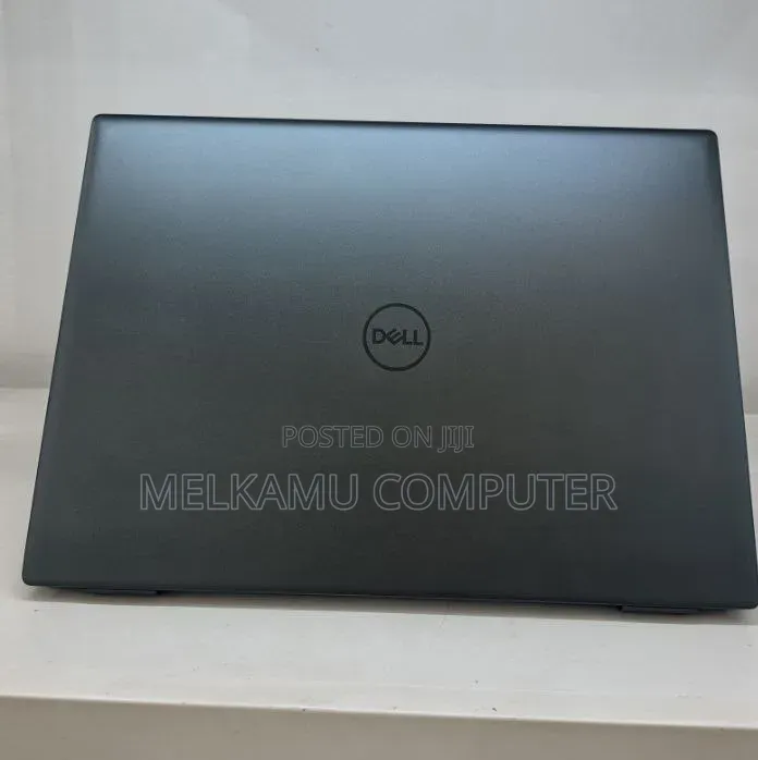 New Laptop Dell Inspiron 15 16GB Intel Core i7 SSD 512GB