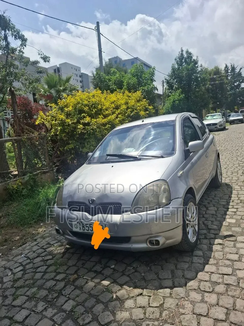 Toyota Vitz 2001 Silver