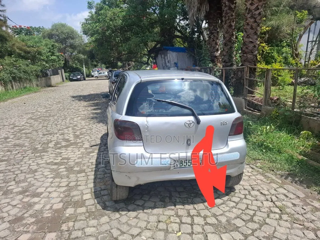 Toyota Vitz 2001 Silver