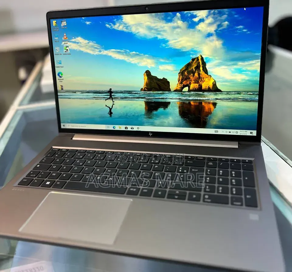 New Laptop HP ZBook Power G9 i7 16GB Intel Core i7 SSD 512GB