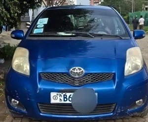 Toyota Yaris 2019 Blue
