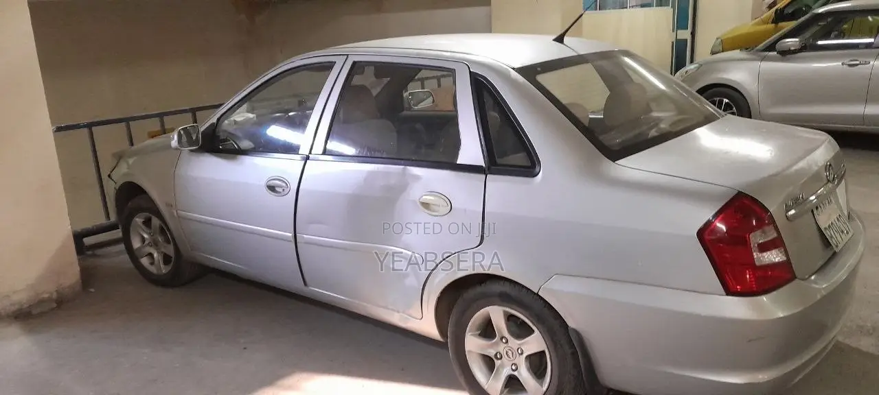 Lifan 520 2011 Gray