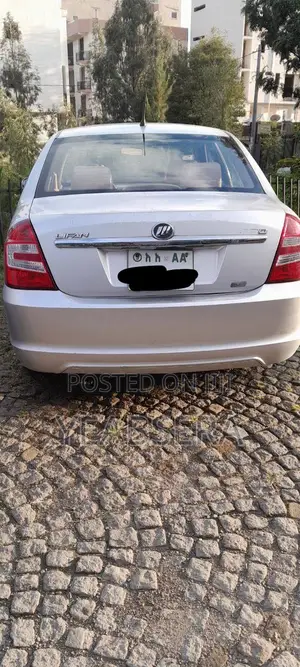 Lifan 520 2011 Gray