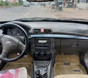 Lifan 520 2011 Gray