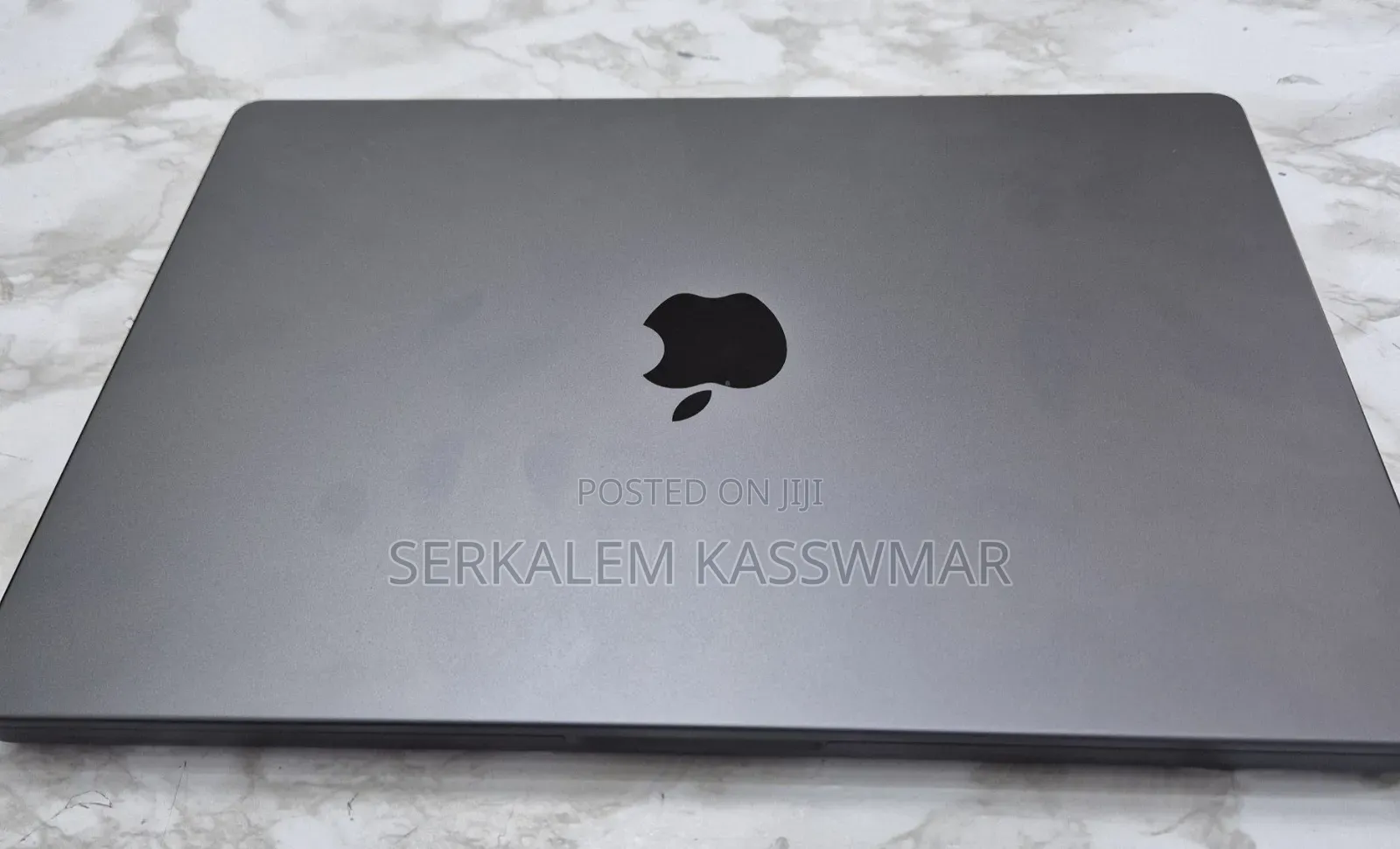 New Laptop Apple MacBook Pro 2025 M5 16GB Apple M5 Pro SSD 1T